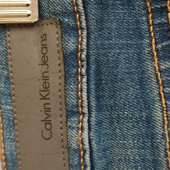 Calvin Klein US 27 Denim 5 Pocket Stretchy Pencil Skirt with Back Slit - Picture 3 of 10